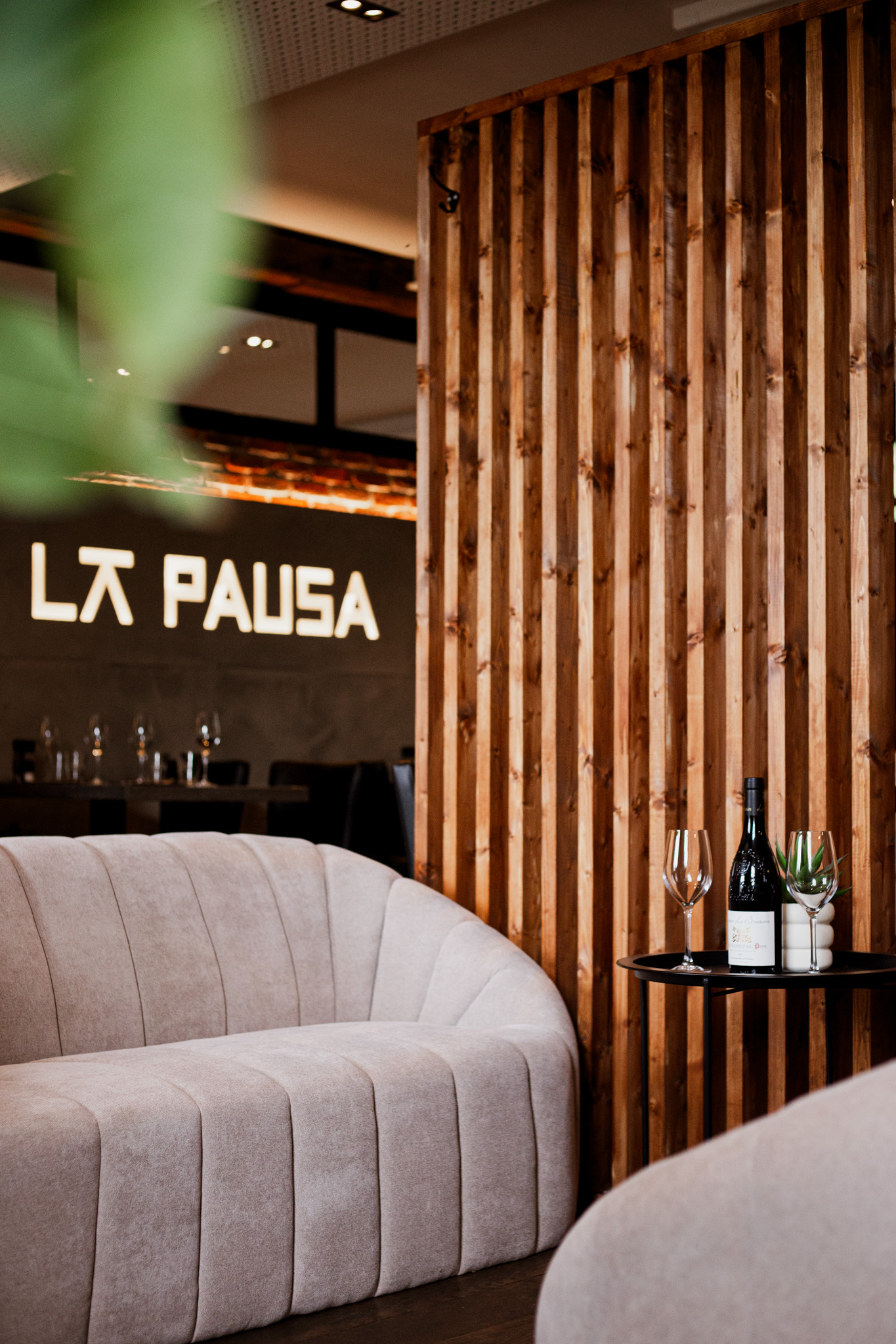 La Pausa, lounge